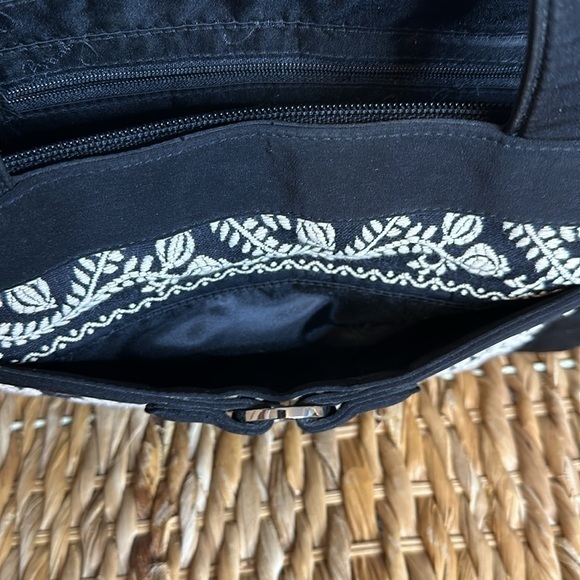 Vera Bradley‎ purse - Picture 7 of 7